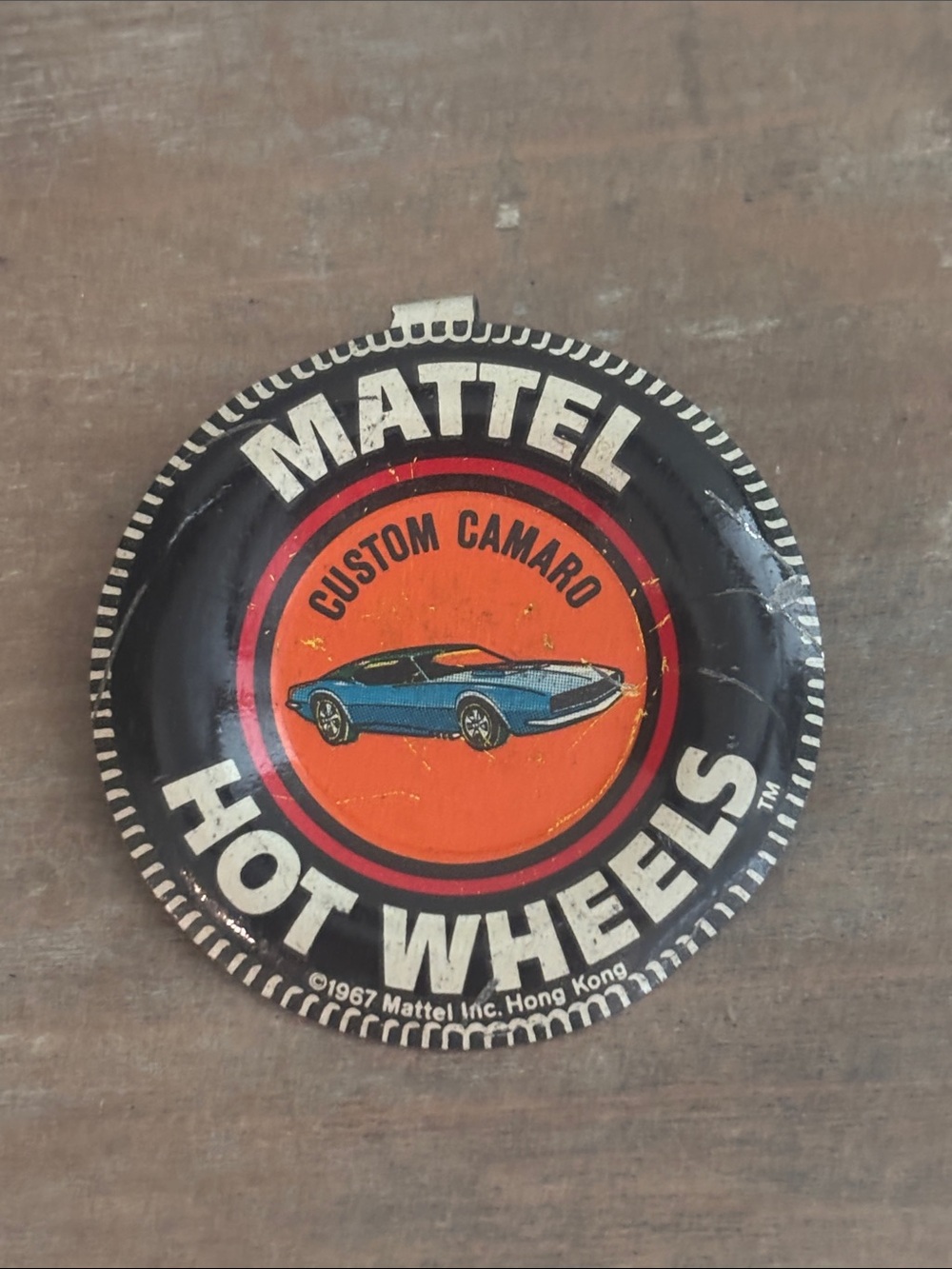 Redline Redline Camaro Mattel Hot Wheels metal badge/pin/button 1968